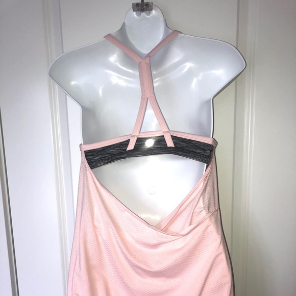 Lululemon sports bra top w/dri-weave material tank - Picture 2 of 6